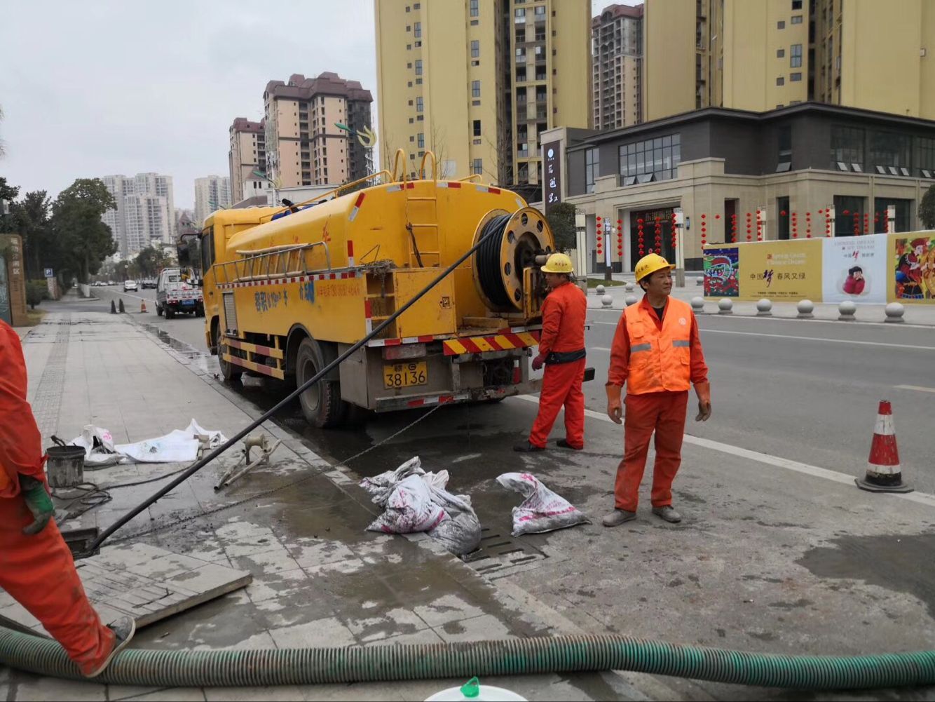 红塔排污管道清淤-管道清洗
